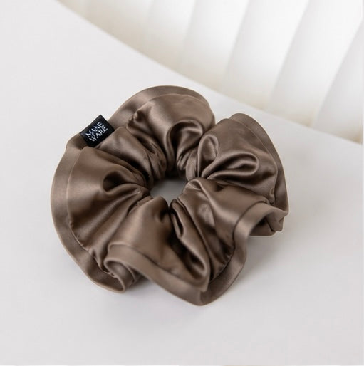SATIN SCRUNCHIE